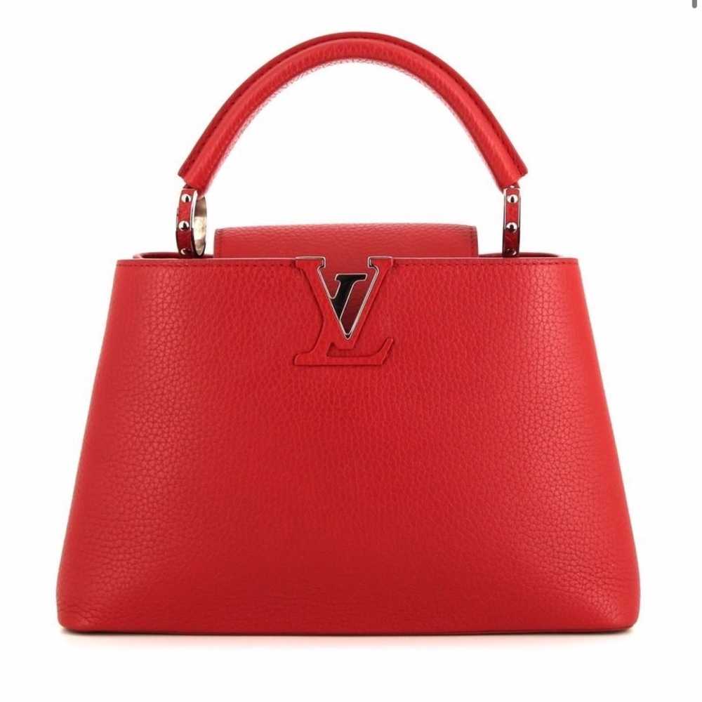 LOUIS VUITTON Taurillon Capucines Rubis